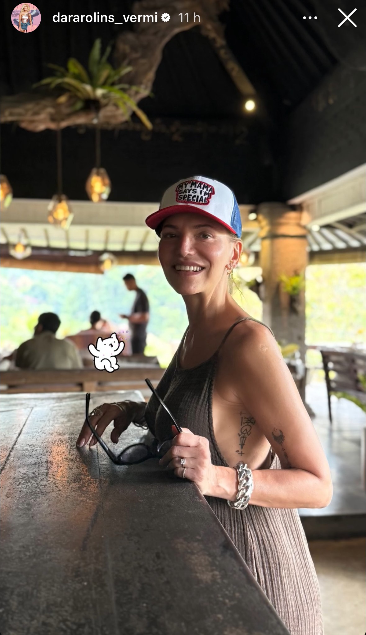 dara rolins bez mejkapu